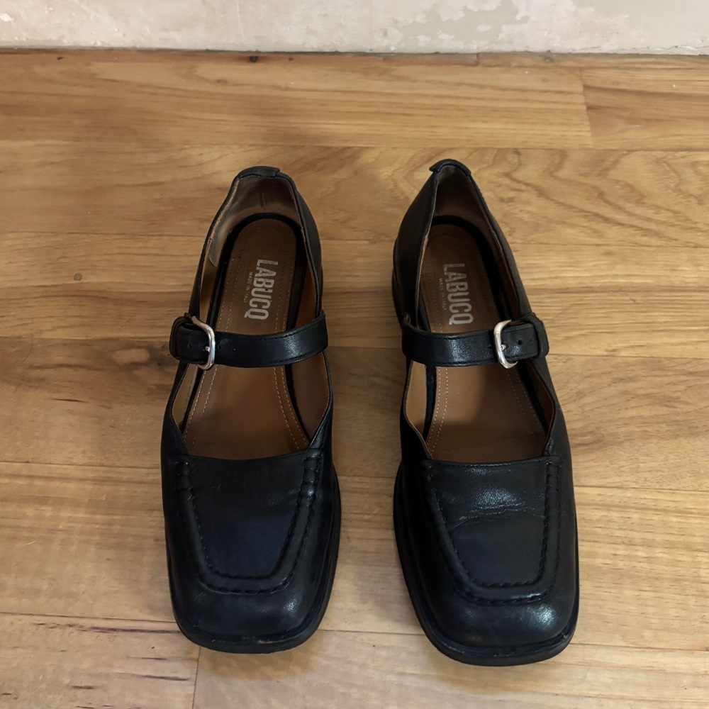 Labucq Norman Mary Janes - Black